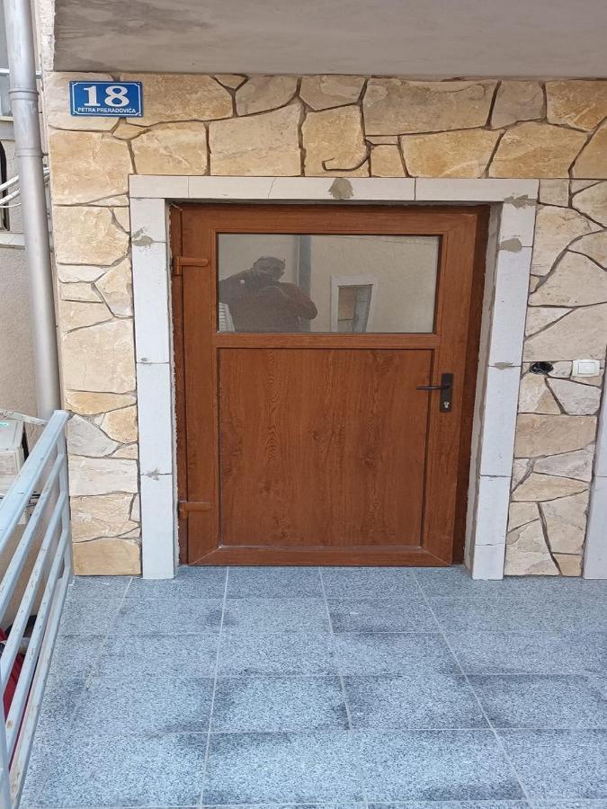 Apartment Senj เซนญ์ ภายนอก รูปภาพ